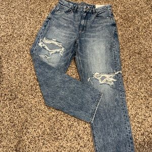 American Eagle Curvy Mom Jeans size 8